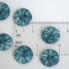 20 mm - 6 vnt. Mėlynos raštuotos sagos „Indigo“ (BT312)