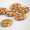 20 mm – 6 vnt. Geltonai žaliai raštuotų sagų rinkinys (BT120)