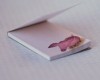 Rankų darbo, mažytis plėšomų lapelių bloknotas, mažiems užrašams „Kiaulytė“ Rankų darbo, mažytis plėšomų lapelių bloknotas, mažiems užrašams „Kiaulytė“