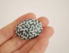 Ovali sagė „Girios šešėliai“ (pin18)