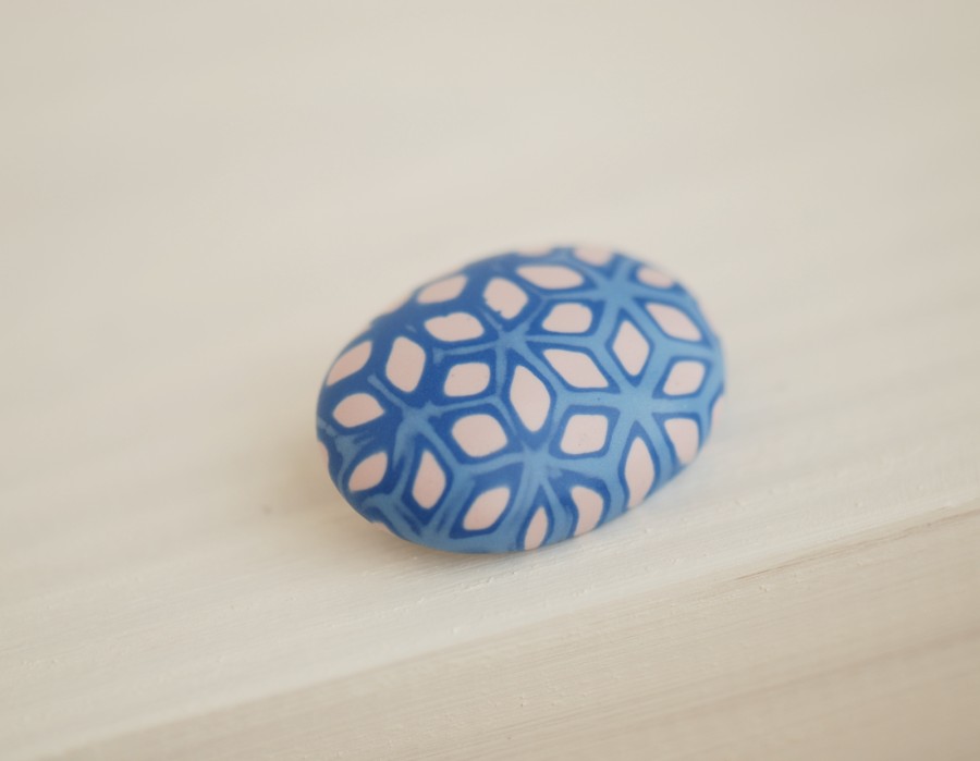 Ovali sagė „Šaltuko raštai“ (pin17)