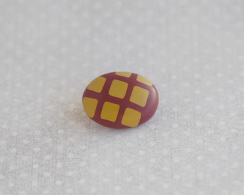Ovali rankų darbo marga sagė (PIN 32)