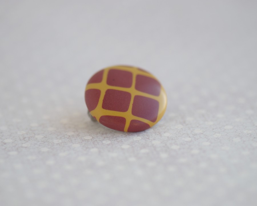 Apvali rankų darbo sagė (PIN 39)