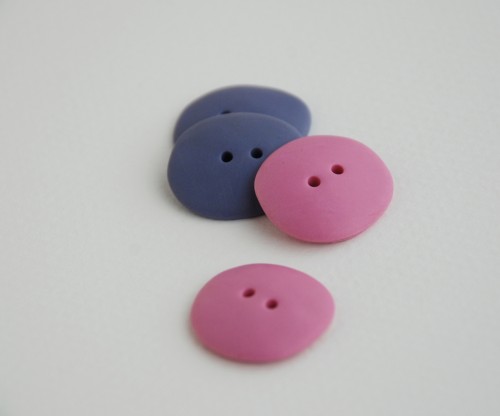 21 mm – 4 vnt. Spalvotos sagos "Rožinė+Violetinė" (BT051)