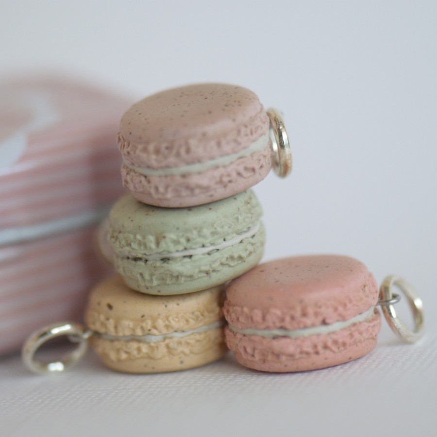 Rankų darbo mezgimo žymeklių rinkinys metalinėje dėžutėje „Macarons“ (iki 5 mm)