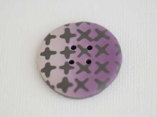 Didelė violetinių atspalvių saga su ornamentais (BT XL-11)